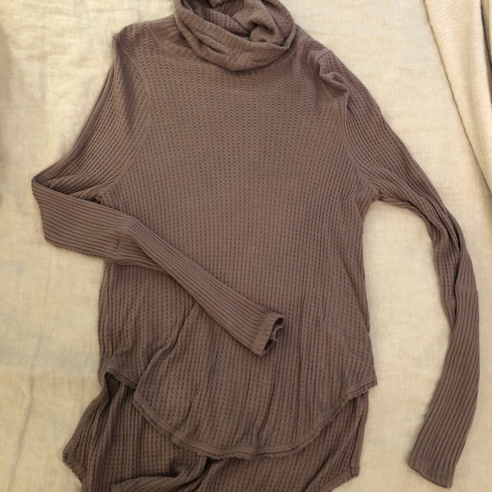 Free People thin turtleneck